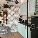Alfoz, -tiny House- Con Patio Privado Y Barbacoa Semesterbostad *