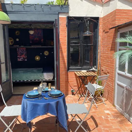 Alfoz, -tiny House- Con Patio Privado Y Barbacoa *