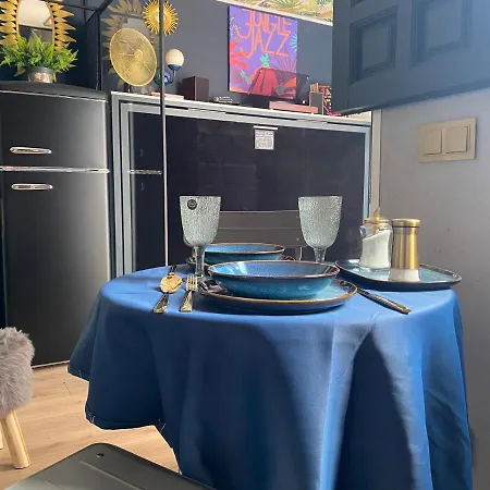 Ferienhaus Alfoz, -tiny House- Con Patio Privado Y Barbacoa *