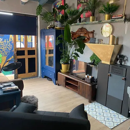 Semesterbostad Alfoz, -tiny House- Con Patio Privado Y Barbacoa