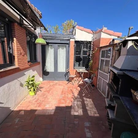 Ferienhaus Alfoz, -tiny House- Con Patio Privado Y Barbacoa