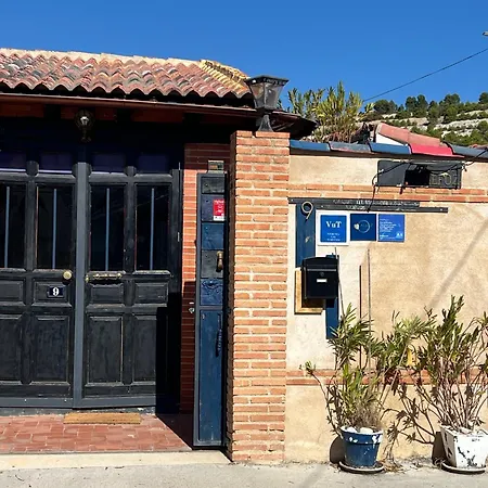 Ferienhaus Alfoz, -tiny House- Con Patio Privado Y Barbacoa