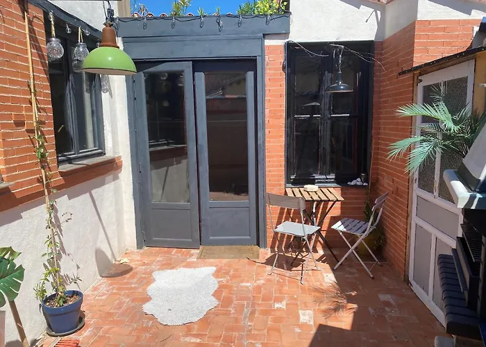 Alfoz, -tiny House- Con Patio Privado Y Barbacoa *